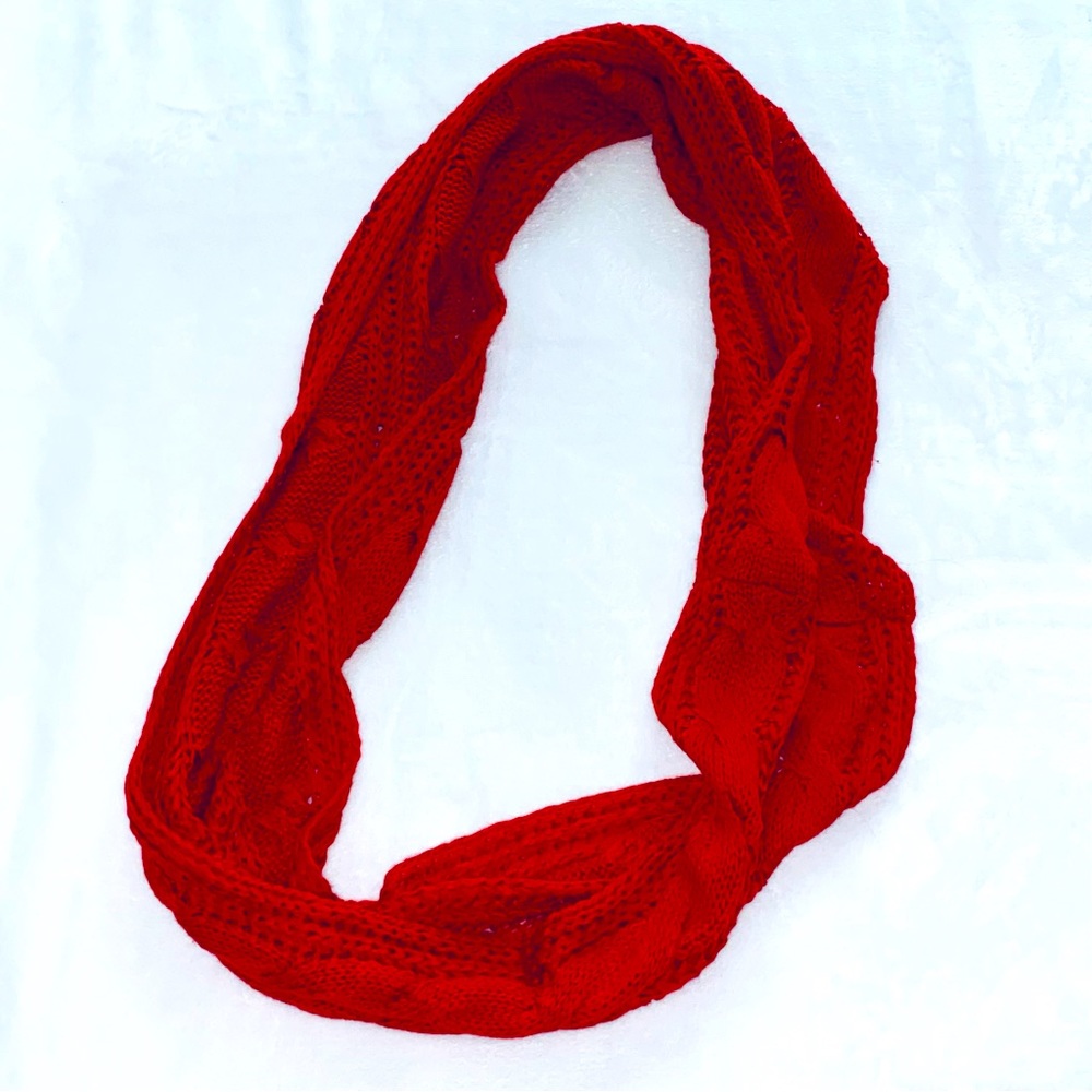 Red Cable Knit Infinity Scarf